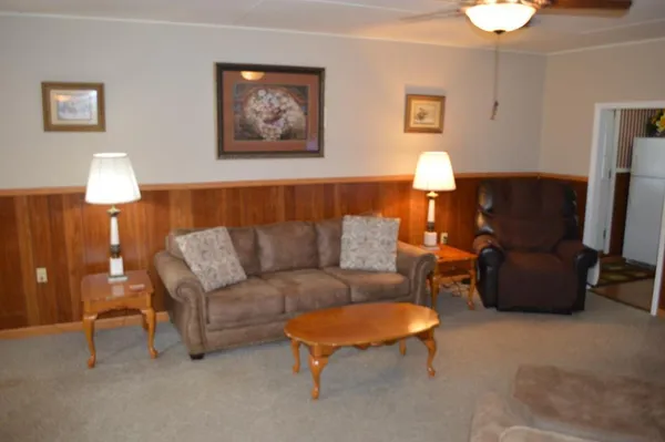 $289,900 | 274 Washington Avenue, Harrogate, TN 37752