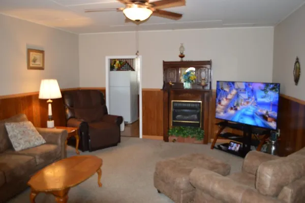 $289,900 | 274 Washington Avenue, Harrogate, TN 37752