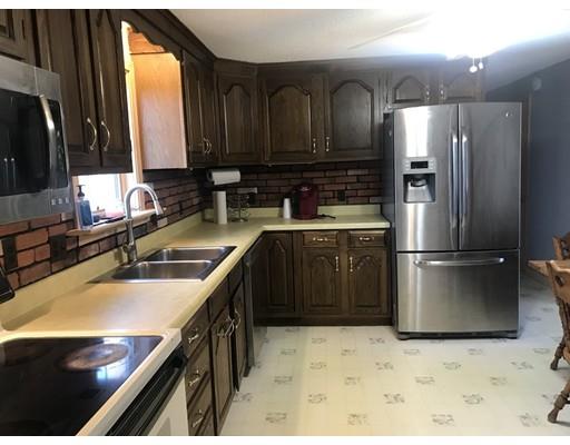 23 Ridgeview Road West Springfield, MA 01089 - Photo 9 of 33