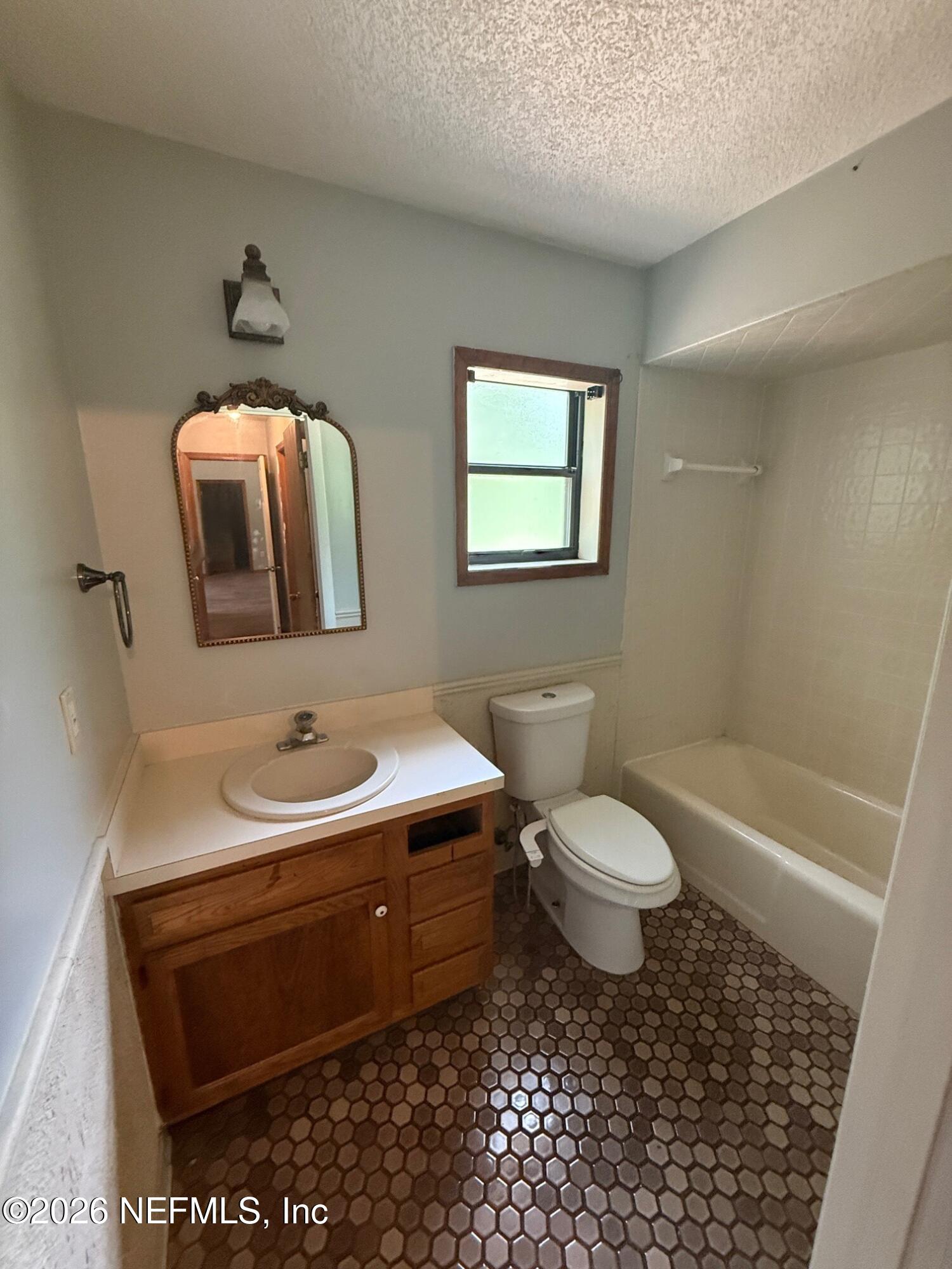 4883 Gopher Circle Middleburg, FL 32068 - Photo 25 of 29 bath hall