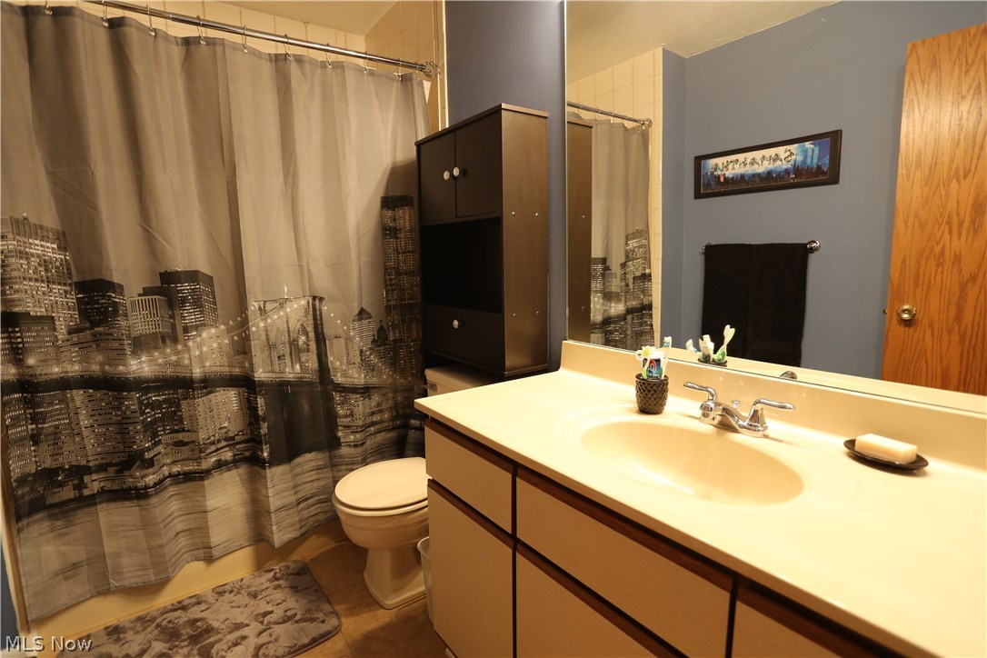 1404 Loop Road Kent, OH 44240 - Photo 18 of 32 Gallery Image 18