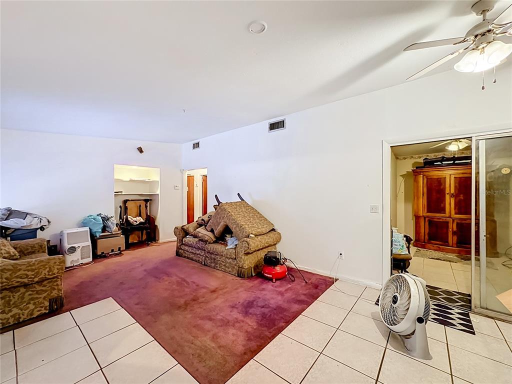 202 North 39th Street Fort Pierce, FL 34947 - Photo 6 of 45