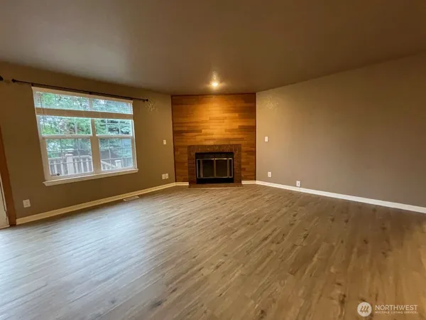$820,000 | 22632 13th Place West, Bothell, WA 98021