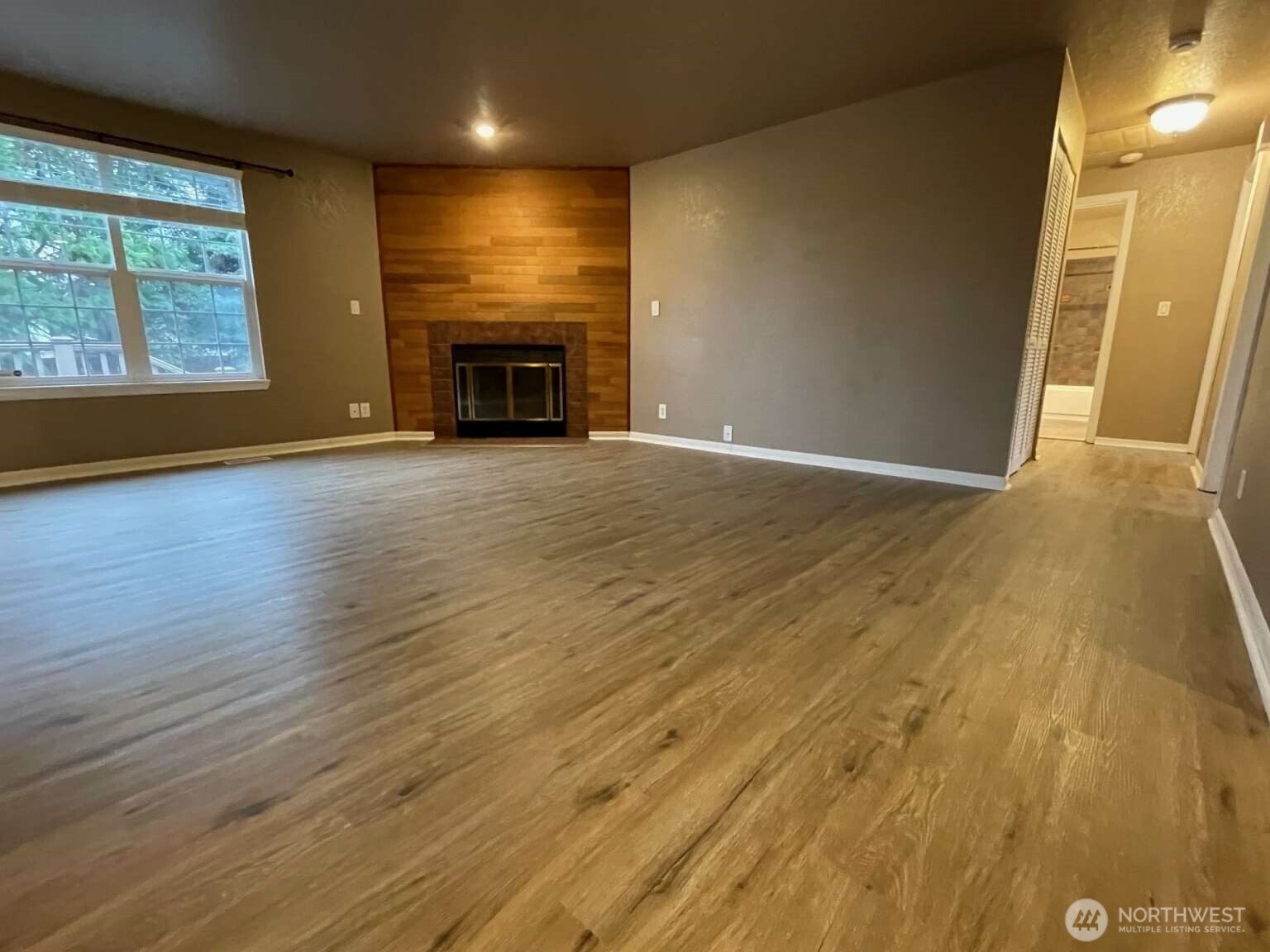 22632 13th Place West Bothell, WA 98021 - Photo 14 of 37