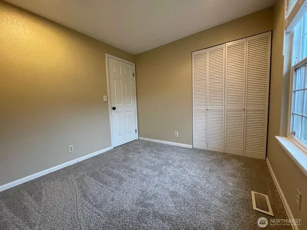 $795,000 | 22632 13th Place West, Bothell, WA 98021