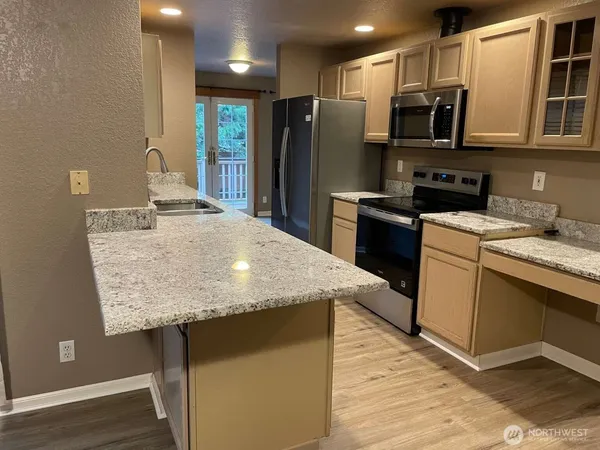 $795,000 | 22632 13th Place West, Bothell, WA 98021