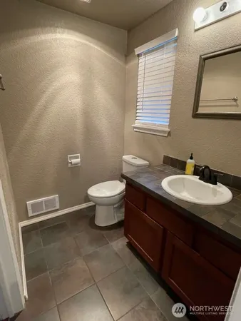 $820,000 | 22632 13th Place West, Bothell, WA 98021