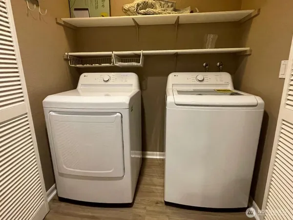 $820,000 | 22632 13th Place West, Bothell, WA 98021