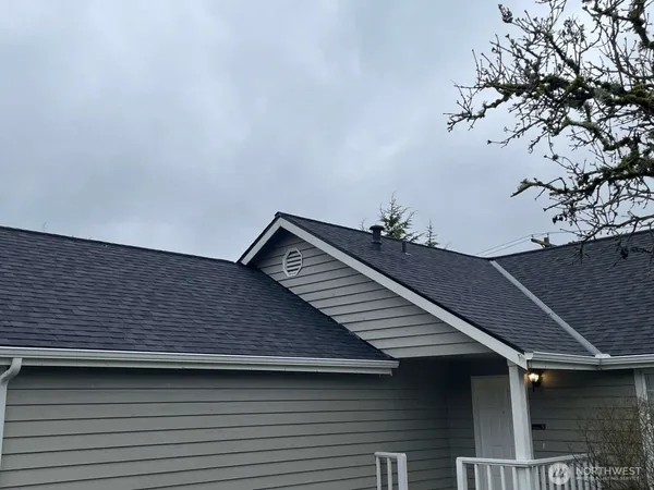 $820,000 | 22632 13th Place West, Bothell, WA 98021