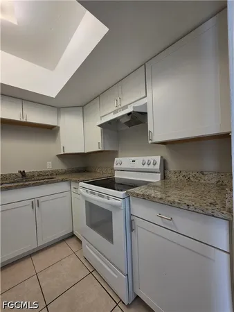 $1,500 | 1830 Maravilla Avenue, Unit 321, Fort Myers, FL 33901