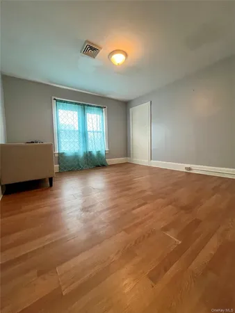 $2,050 | 17 1/2 Wallkill Avenue, Unit 36, Middletown, NY 10940