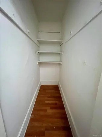 $2,050 | 17 1/2 Wallkill Avenue, Unit 36, Middletown, NY 10940