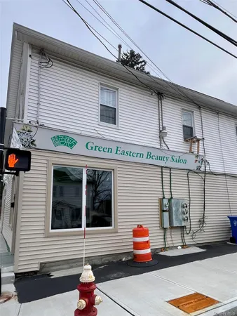 $2,050 | 17 1/2 Wallkill Avenue, Unit 36, Middletown, NY 10940