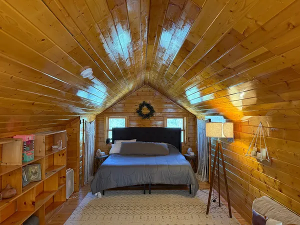 $334,900 | 2817 Stony Loop, Isabella, MN 55607