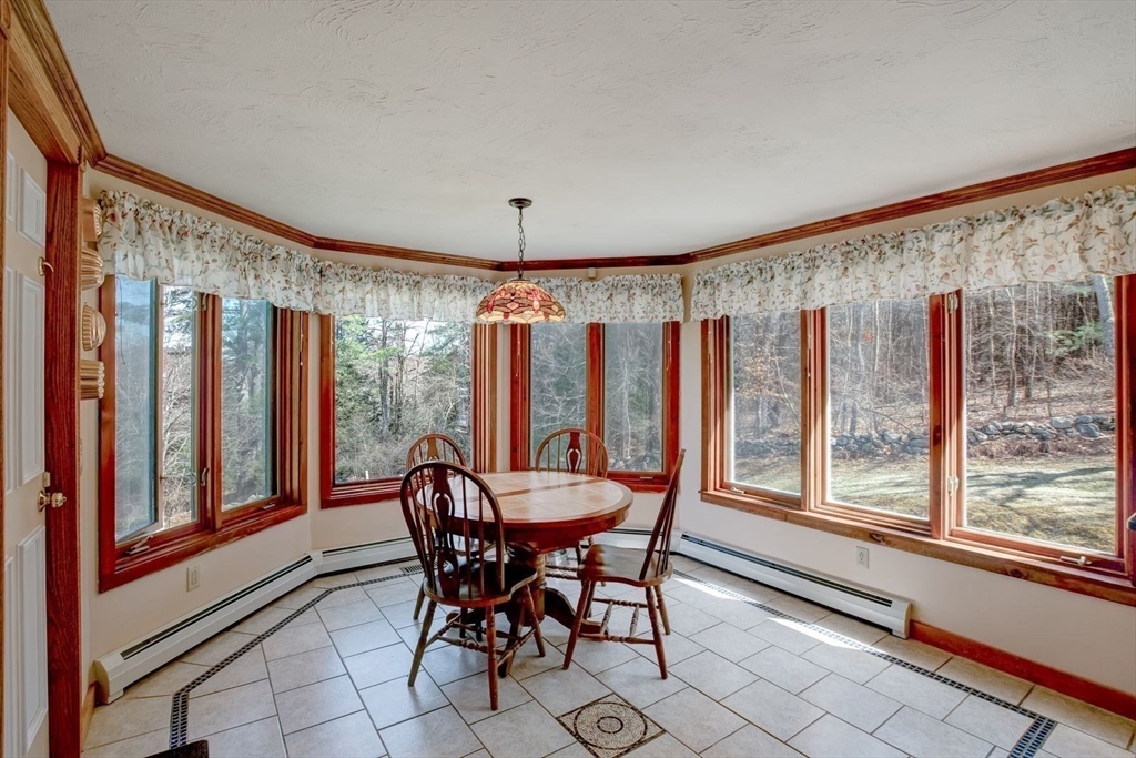 205 East Rindge Road Ashburnham, MA 01430 - Photo 19 of 40 a dining room with furniture and window