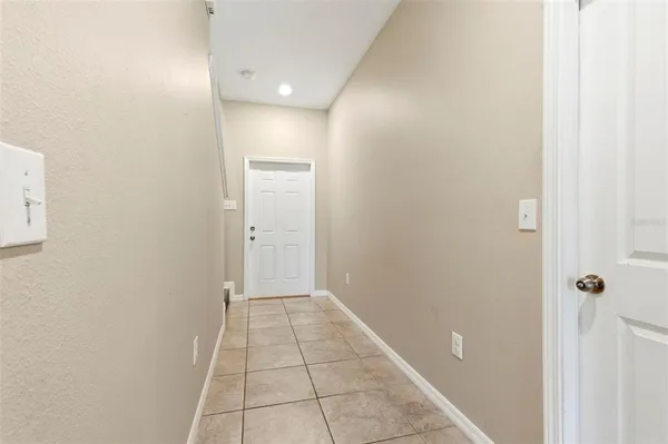 $2,400 | 16948 Storyline Drive, Land O Lakes, FL 34638