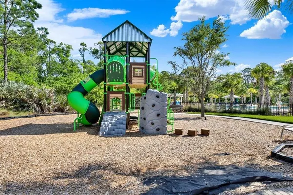 $2,400 | 16948 Storyline Drive, Land O Lakes, FL 34638