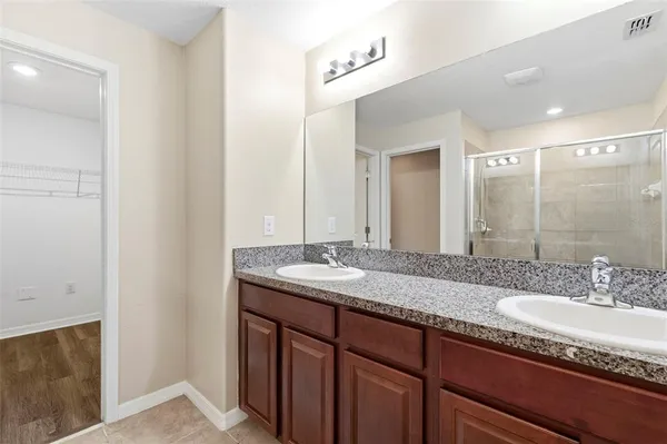 $2,400 | 16948 Storyline Drive, Land O Lakes, FL 34638