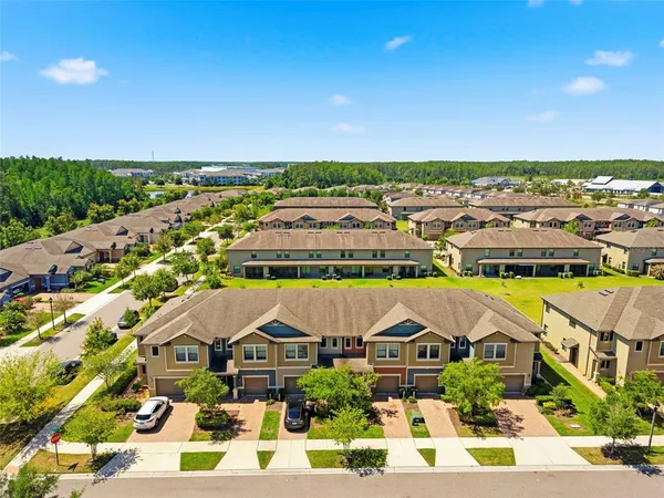 $2,400 | 16948 Storyline Drive, Land O Lakes, FL 34638