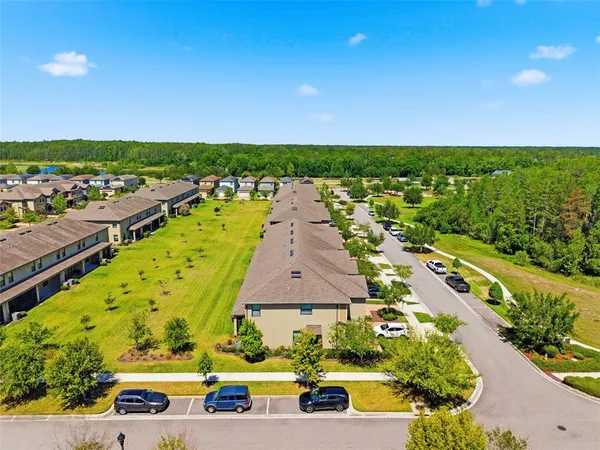 $2,400 | 16948 Storyline Drive, Land O Lakes, FL 34638