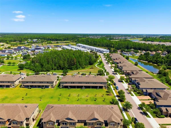 $2,400 | 16948 Storyline Drive, Land O Lakes, FL 34638