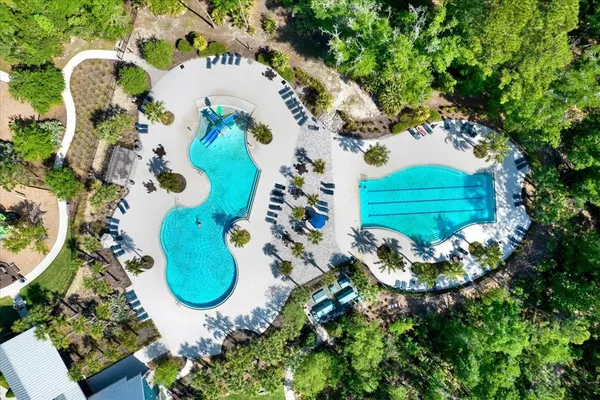 $2,400 | 16948 Storyline Drive, Land O Lakes, FL 34638