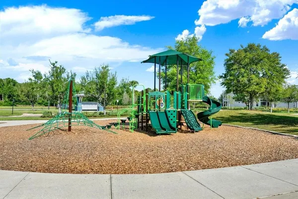 $2,400 | 16948 Storyline Drive, Land O Lakes, FL 34638