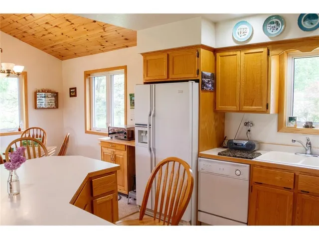 $588,000 | 11005 320th Street, Park Rapids, MN 56470