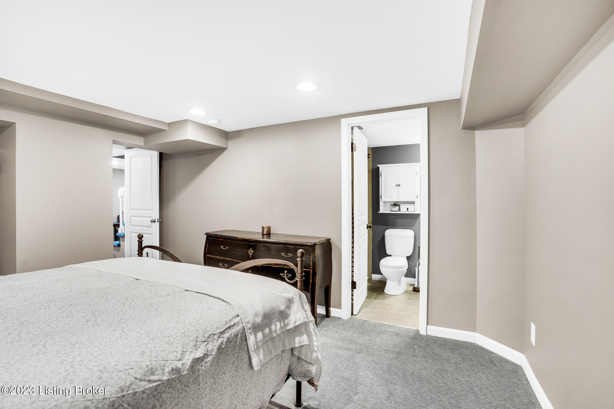 6604 Tottenham Road Louisville, KY 40207 - Photo 41 of 60 DSC02758