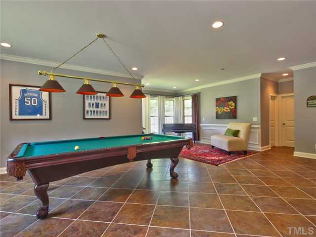 12834 Edsel Drive Raleigh, NC 27613 - Photo 9 of 25 Living and Dining Spaces