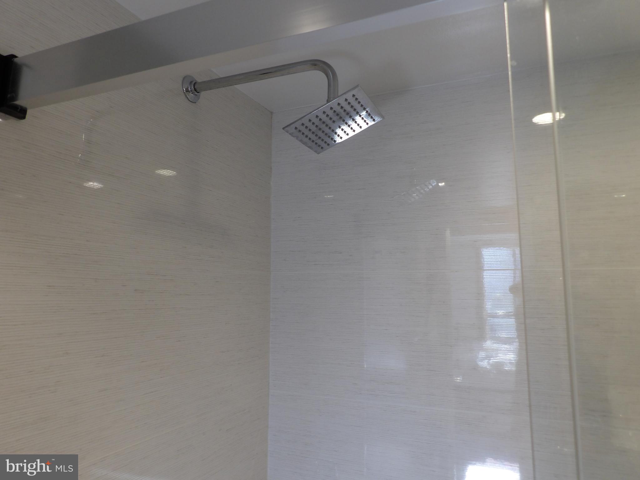 1800 Old Meadow Road, Unit 902 McLean, VA 22102 - Photo 41 of 67 a view of bathroom