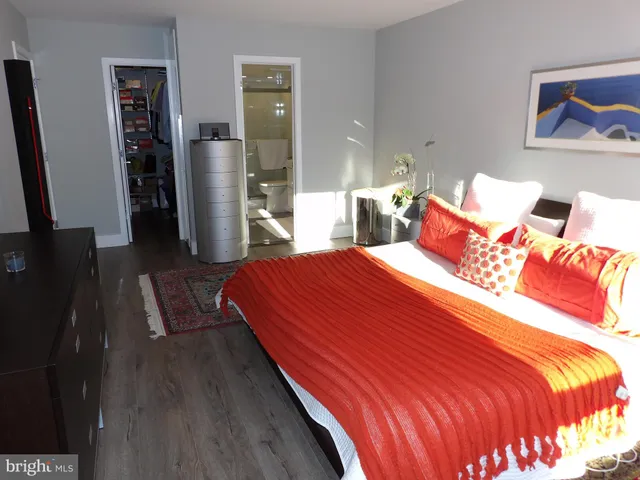 $3,595 | 1800 Old Meadow Road, Unit 902, McLean, VA 22102