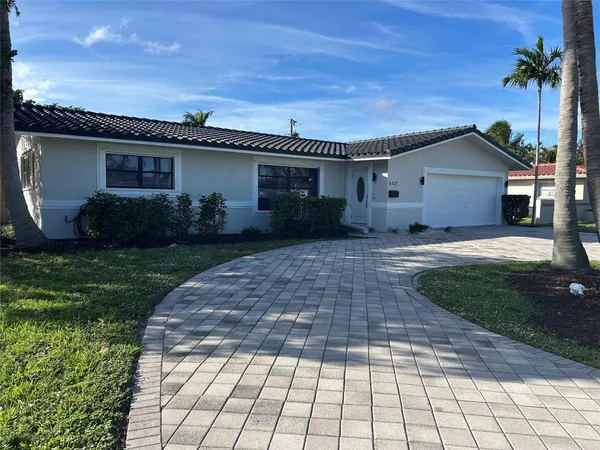 $7,500 | 4431 Northeast 28th Avenue, Lighthouse Point, FL 33064
