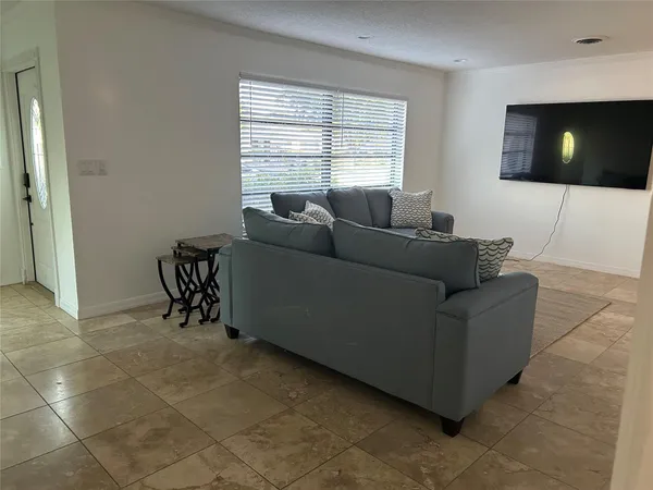 $7,500 | 4431 Northeast 28th Avenue, Lighthouse Point, FL 33064