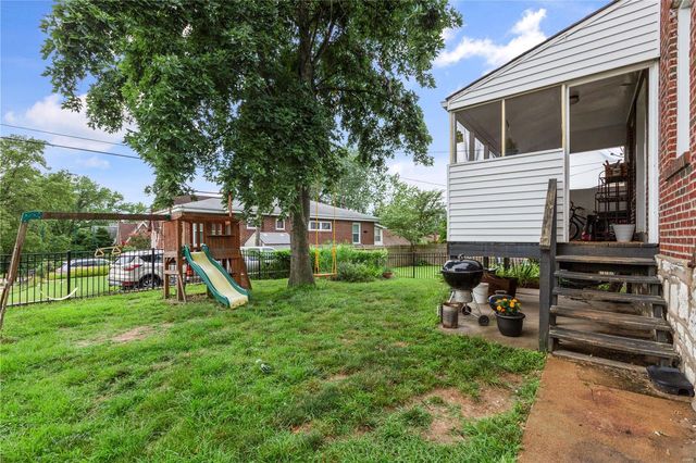 $310,000 | 7560 West Bruno Avenue, St. Louis, MO 63117