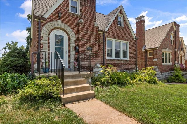 $310,000 | 7560 West Bruno Avenue, St. Louis, MO 63117