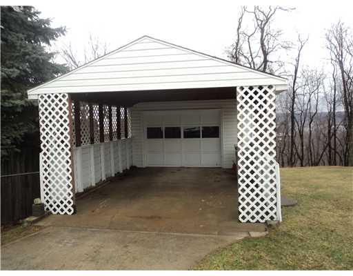 1104 Ridgeway Avenue Aliquippa, PA 15001 - Photo 13 of 14 Other.
