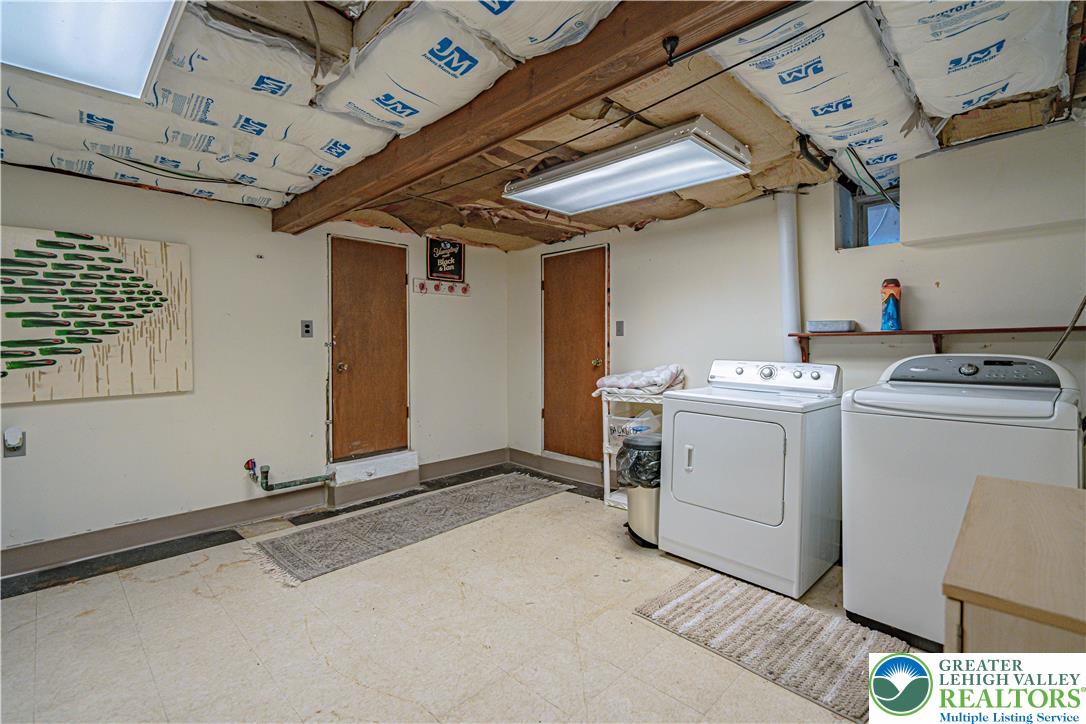 3082 Pricetown Road Temple, PA 19560 - Photo 34 of 56