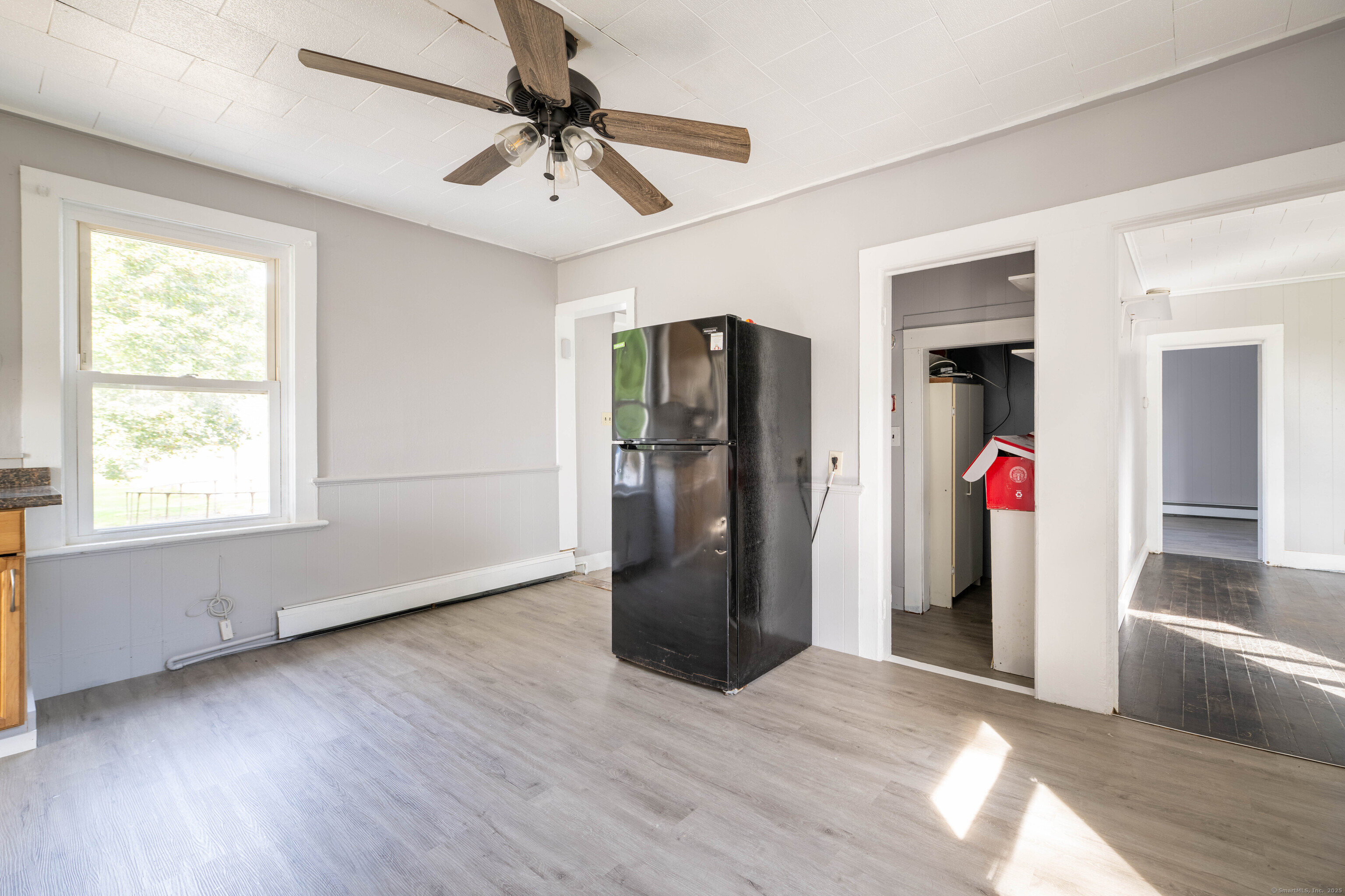 324 Norwich Avenue, Unit B Norwich, CT 06380 - Photo 7 of 21