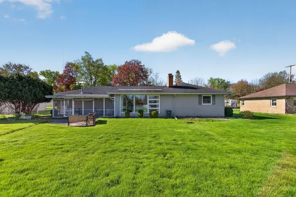 $259,900 | 1616 Cascade Court, Jackson, MI 49203