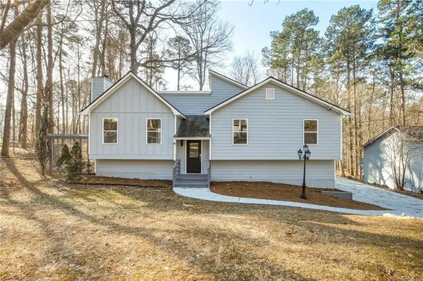 $2,700 | 5825 Stonehaven Drive Northwest, Kennesaw, GA 30152