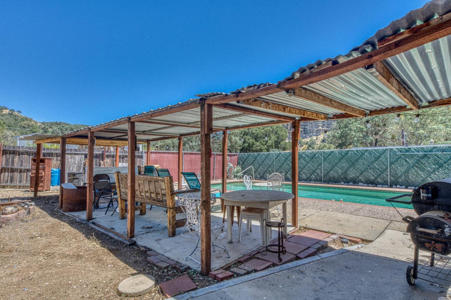45470 Carmel Valley Road Greenfield, CA 93927 - Photo 5 of 33