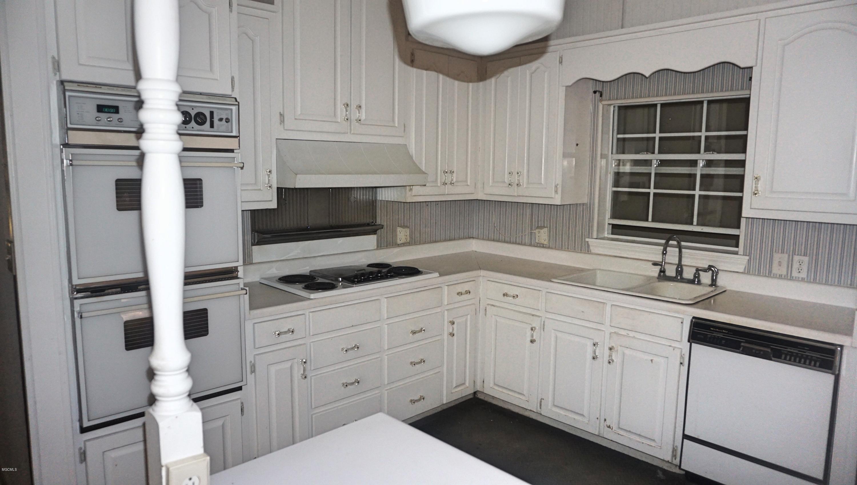1260 Tootle Road Perkinston, MS 39573 - Photo 4 of 47 DSC02645_Fotor