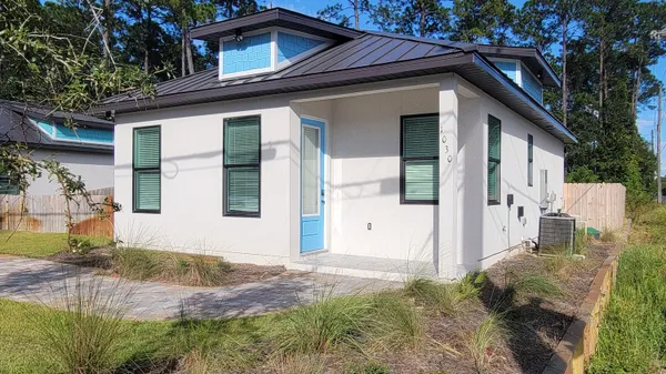$1,900 | 1030 North County Highway 393, Santa Rosa Beach, FL 32459