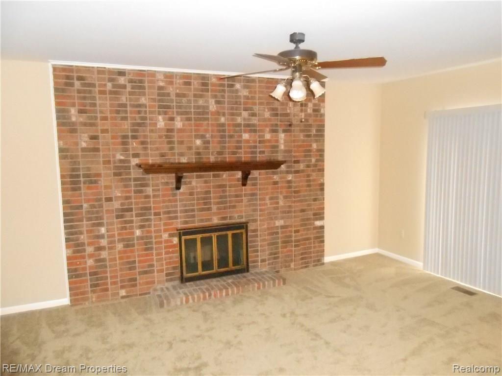 336 Meadowlake Road Canton, MI 48188 - Photo 3 of 40