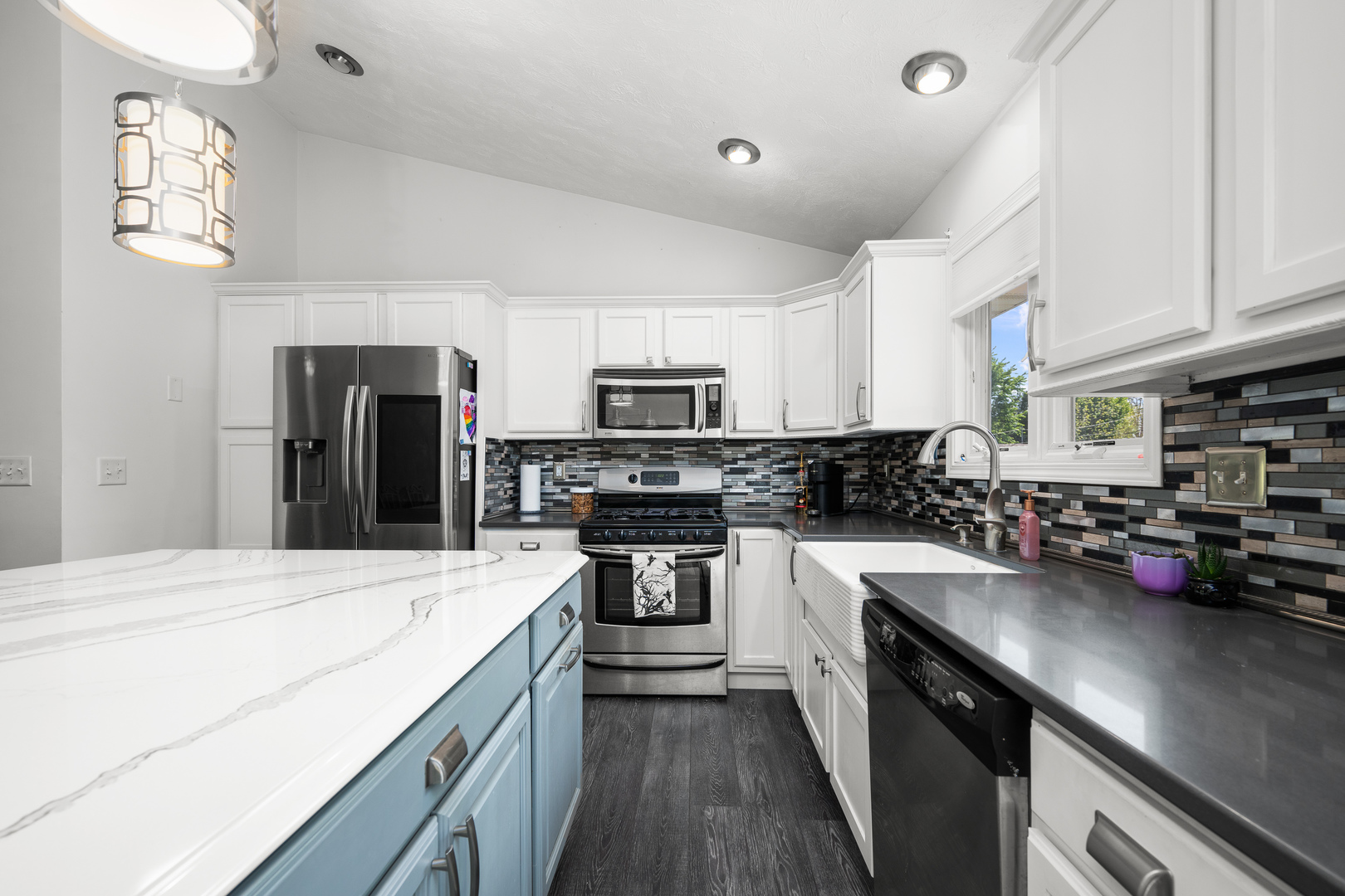 2914 44th Street Rock Island, IL 61201 - Photo 13 of 43
