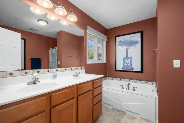 $315,000 | 2914 44th Street, Rock Island, IL 61201