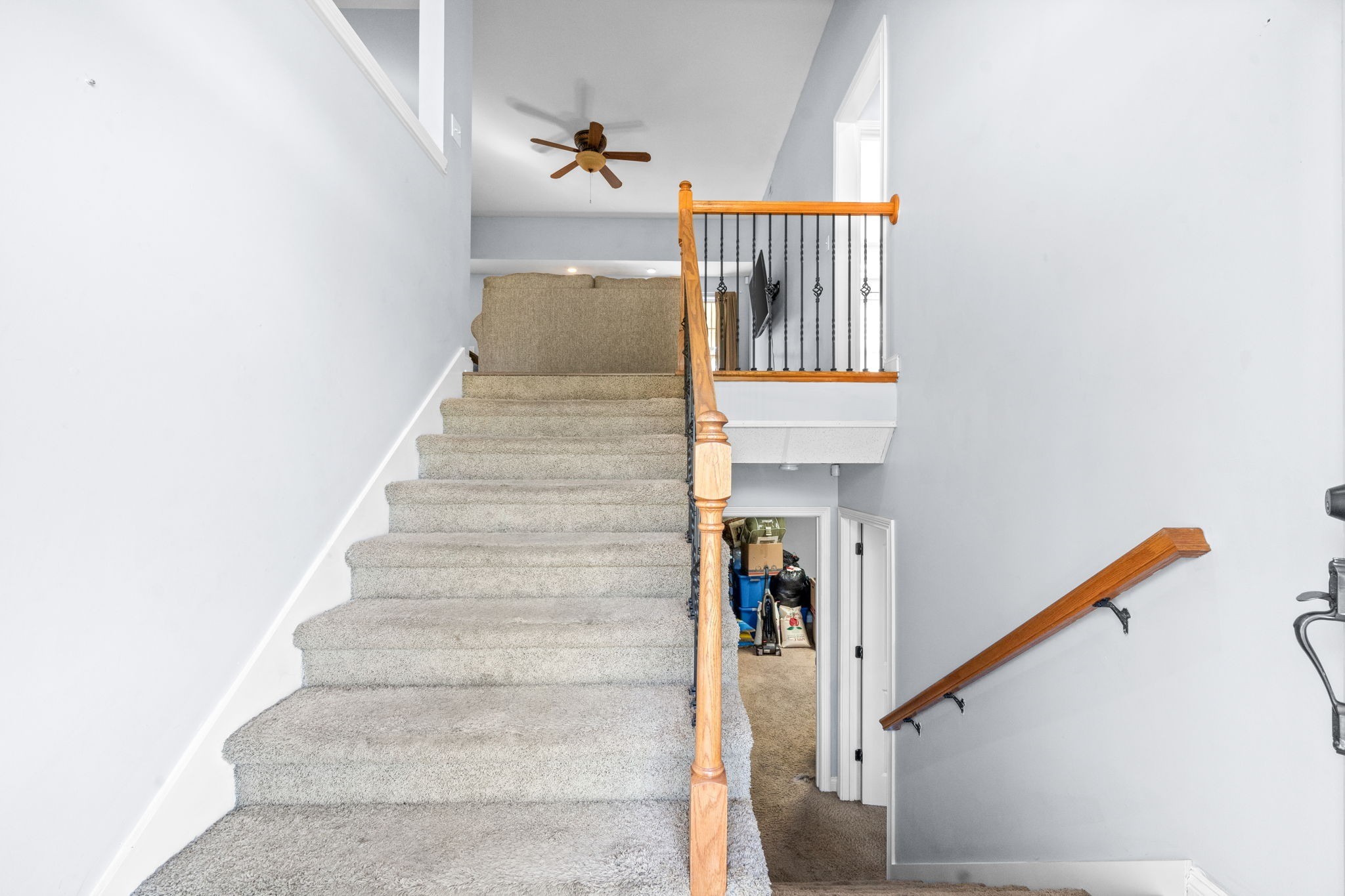 1148 York Meadows Road Clarksville, TN 37042 - Photo 5 of 35 a view of entryway