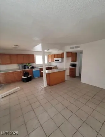 $429,900 | 6733 East Carey Avenue, Las Vegas, NV 89156