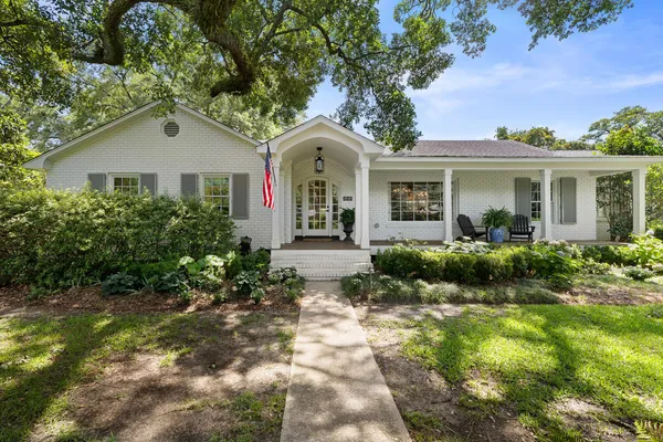 $2,925,000 | 299 Hobcaw Drive, Mount Pleasant, SC 29464